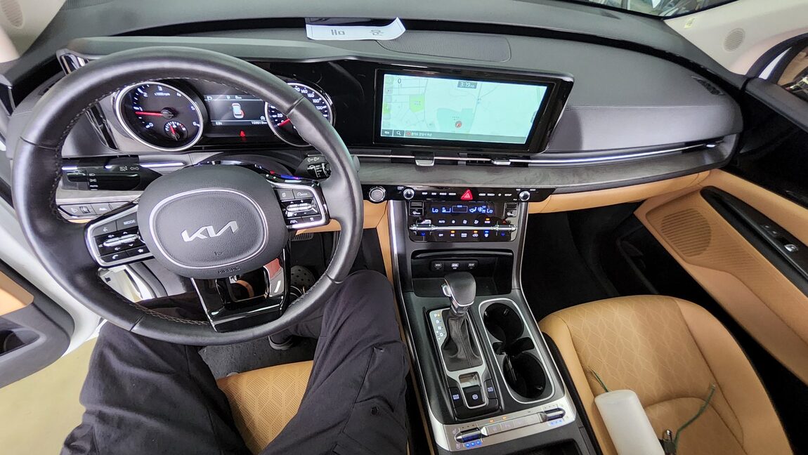 KIA NEW CARNIVAL (KA4) 9-SEATER DIESEL PRESTIGE 2023 - zdjęcie 11