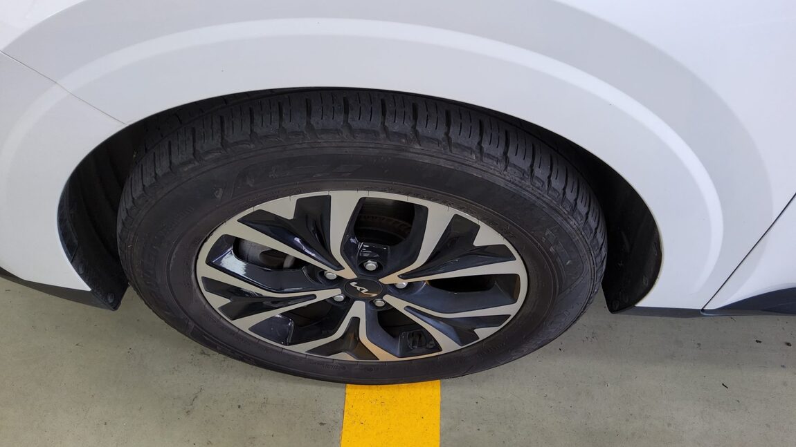 KIA NEW CARNIVAL (KA4) 9-SEATER DIESEL PRESTIGE 2023 - zdjęcie 23