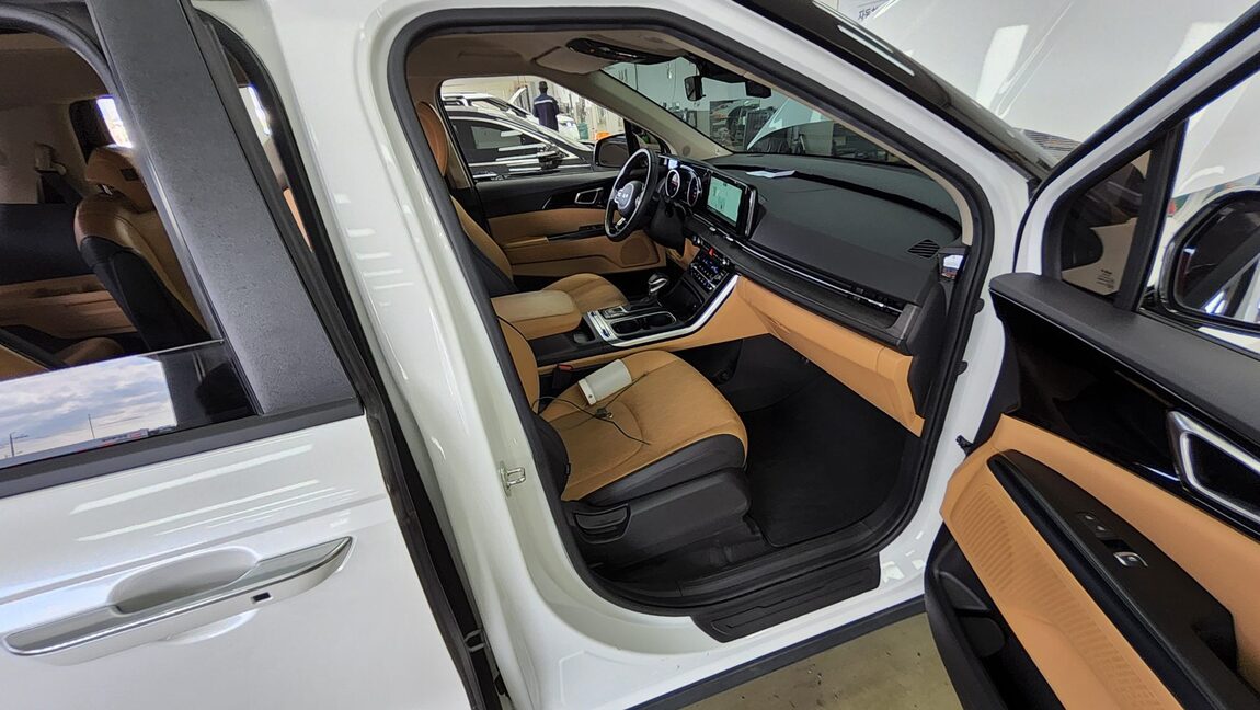 KIA NEW CARNIVAL (KA4) 9-SEATER DIESEL PRESTIGE 2023 - zdjęcie 14