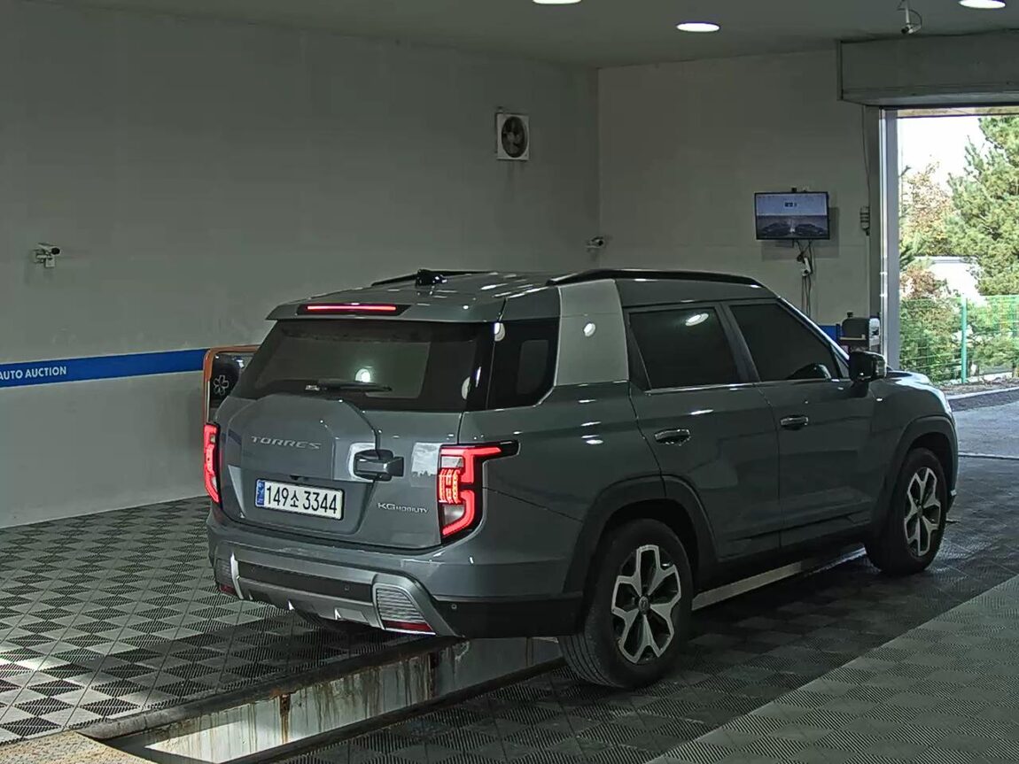 KG MOBILITY (SSANGYONG) TORRES 1.5 GDI-T 2WD T7 2023 - zdjęcie 5