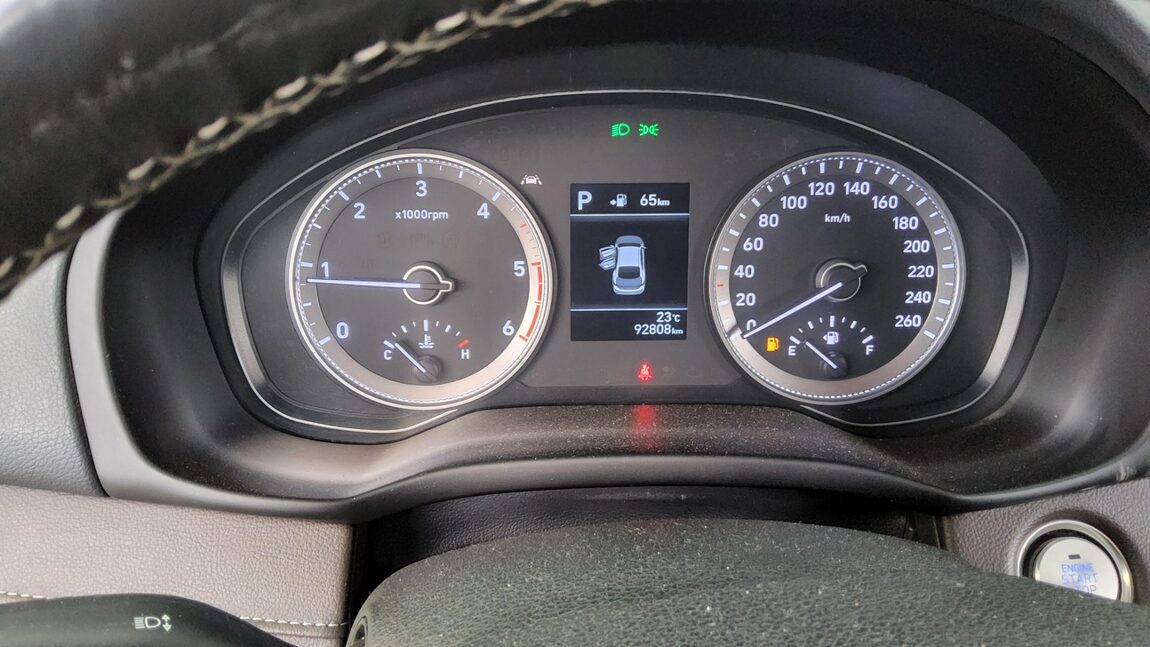 HYUNDAI GRANDEUR IG 2.2 DIESEL PREMIUM SPECIAL 2018 - zdjęcie 9