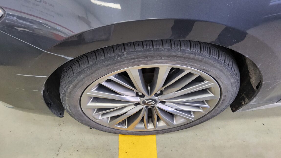 HYUNDAI GRANDEUR IG 2.2 DIESEL PREMIUM SPECIAL 2018 - zdjęcie 23