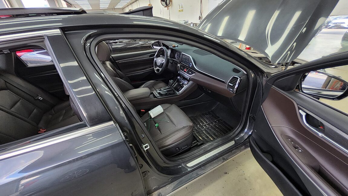 HYUNDAI GRANDEUR IG 2.2 DIESEL PREMIUM SPECIAL 2018 - zdjęcie 14
