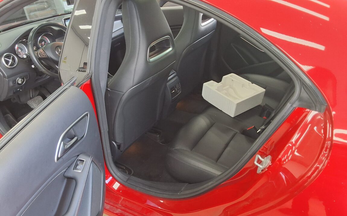 MERCEDES-BENZ CLA-CLASS CLA200 CDI 4MATIC 2015 - zdjęcie 12