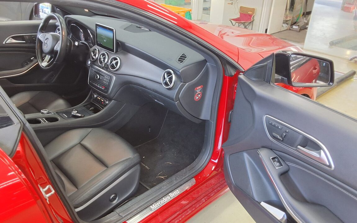 MERCEDES-BENZ CLA-CLASS CLA200 CDI 4MATIC 2015 - zdjęcie 14