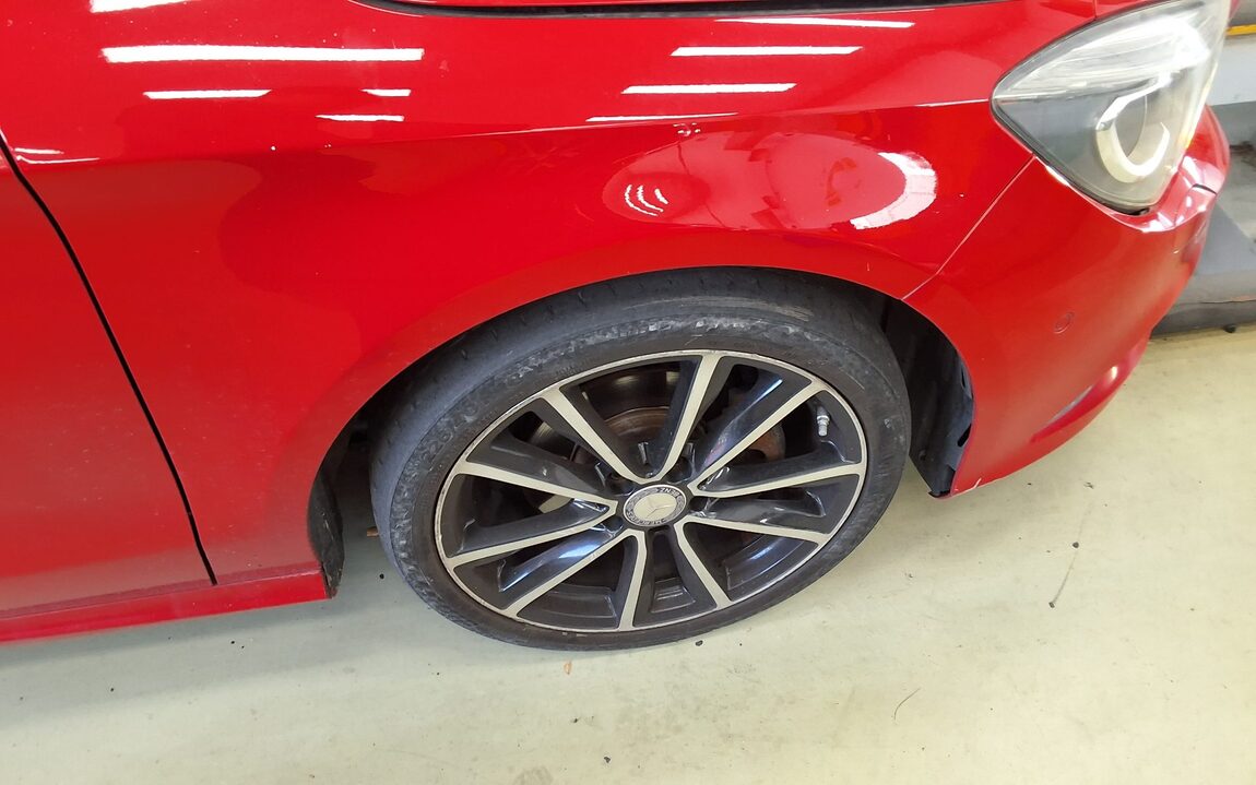 MERCEDES-BENZ CLA-CLASS CLA200 CDI 4MATIC 2015 - zdjęcie 25