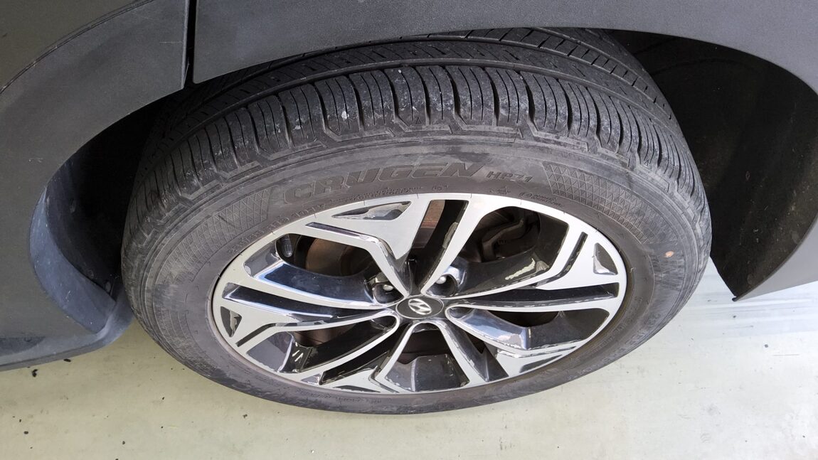 HYUNDAI SANTA FE (TM) R2.2 4WD PRESTIGE 2019 - zdjęcie 25