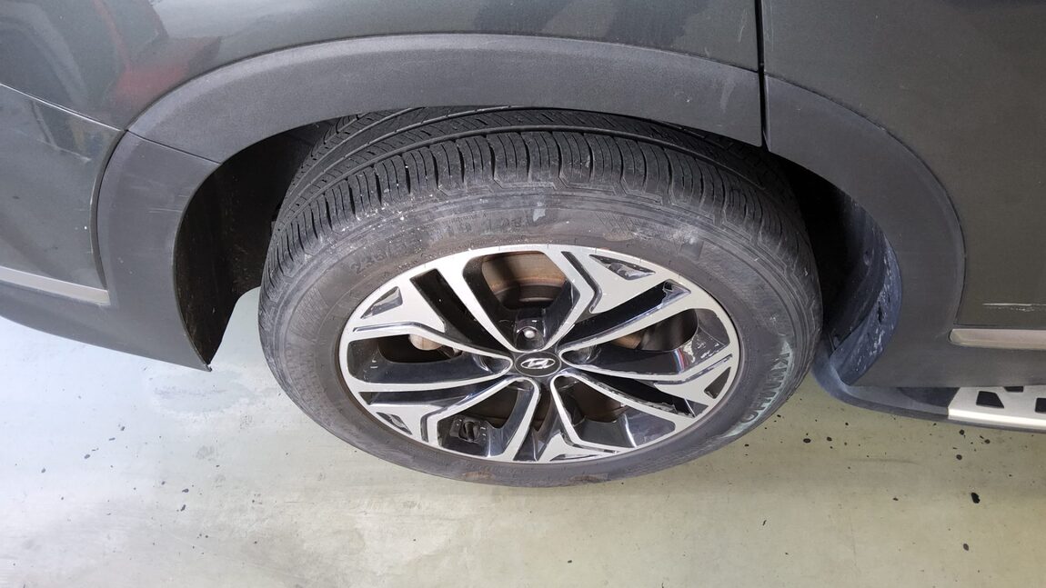 HYUNDAI SANTA FE (TM) R2.2 4WD PRESTIGE 2019 - zdjęcie 27