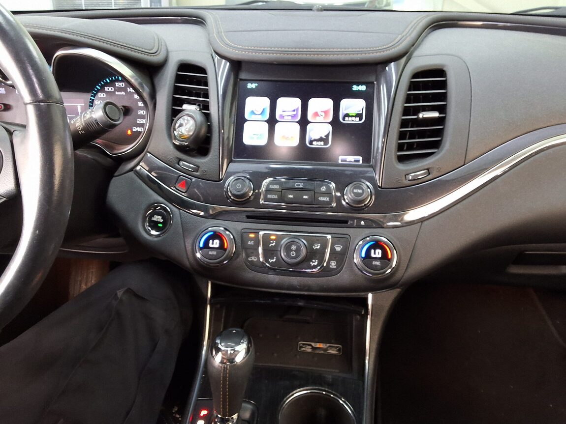 CHEVROLET (DAEWOO) IMPALA 2.5 LTZ 2016 - zdjęcie 24