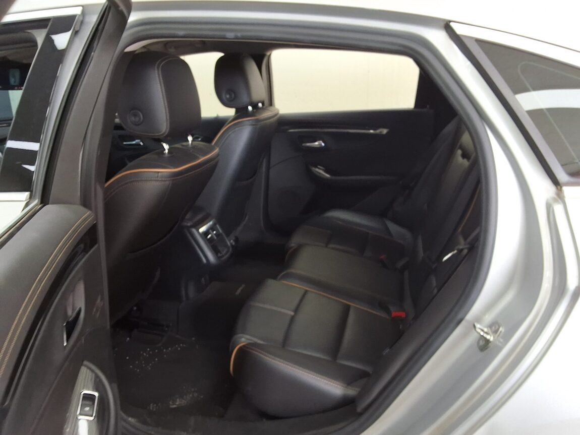 CHEVROLET (DAEWOO) IMPALA 2.5 LTZ 2016 - zdjęcie 13