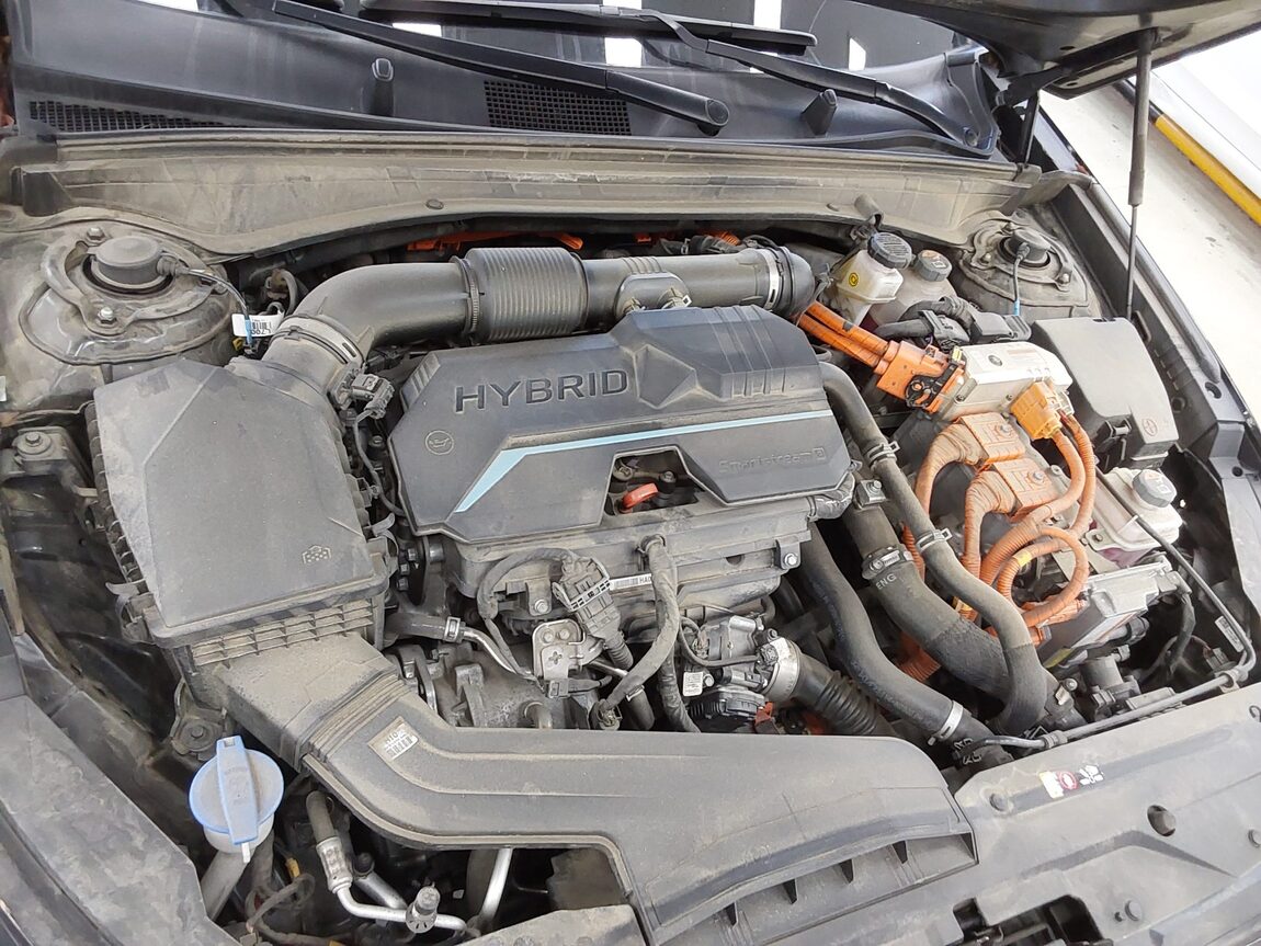 KIA K8 HYBRID HEV SIGNATURE 2023 - zdjęcie 20