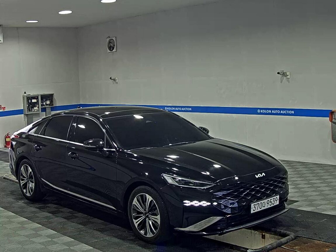 KIA K8 HYBRID HEV SIGNATURE 2023 - zdjęcie 3