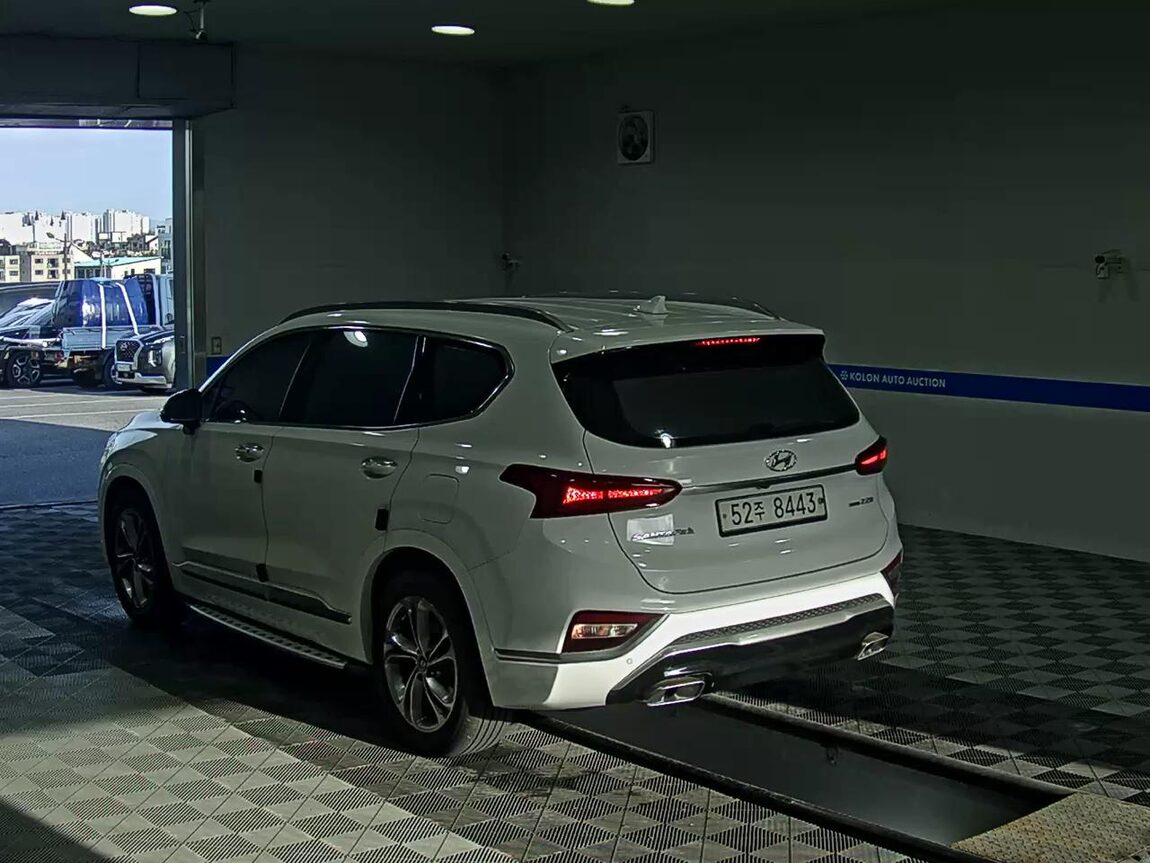 HYUNDAI SANTA FE (TM) R2.2 4WD INSPIRATION 2019 - zdjęcie 6
