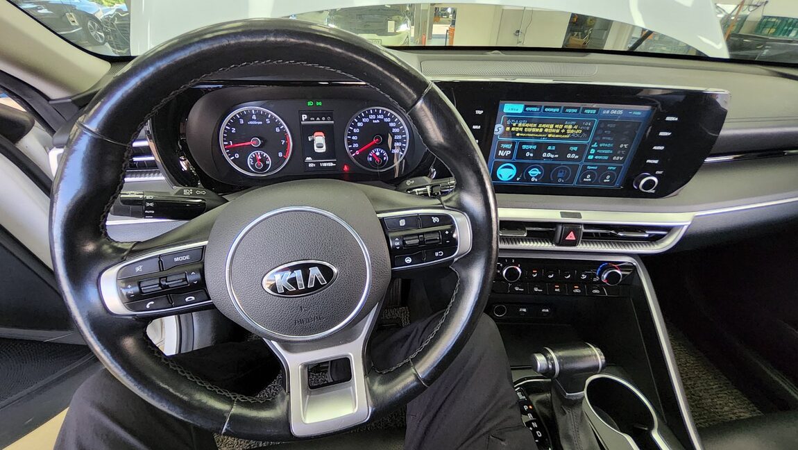 KIA NEW K5 (DL3) 2.0 LPI RENTAL CAR STANDARD 2020 - zdjęcie 17