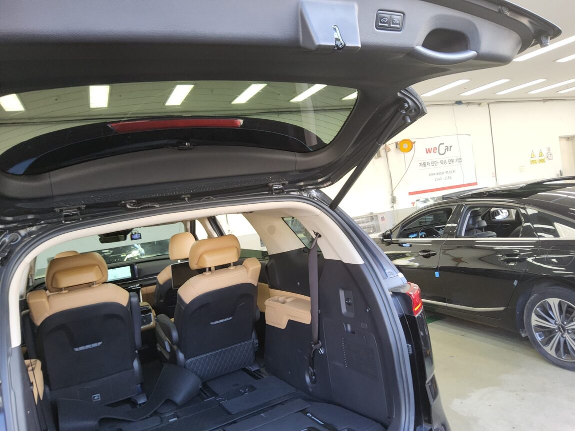 KIA NEW CARNIVAL (KA4) 7-SEATER DIESEL SIGNATURE 2023 - zdjęcie 15