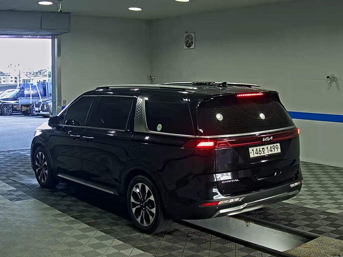 KIA NEW CARNIVAL (KA4) 7-SEATER DIESEL SIGNATURE 2023 - zdjęcie 6
