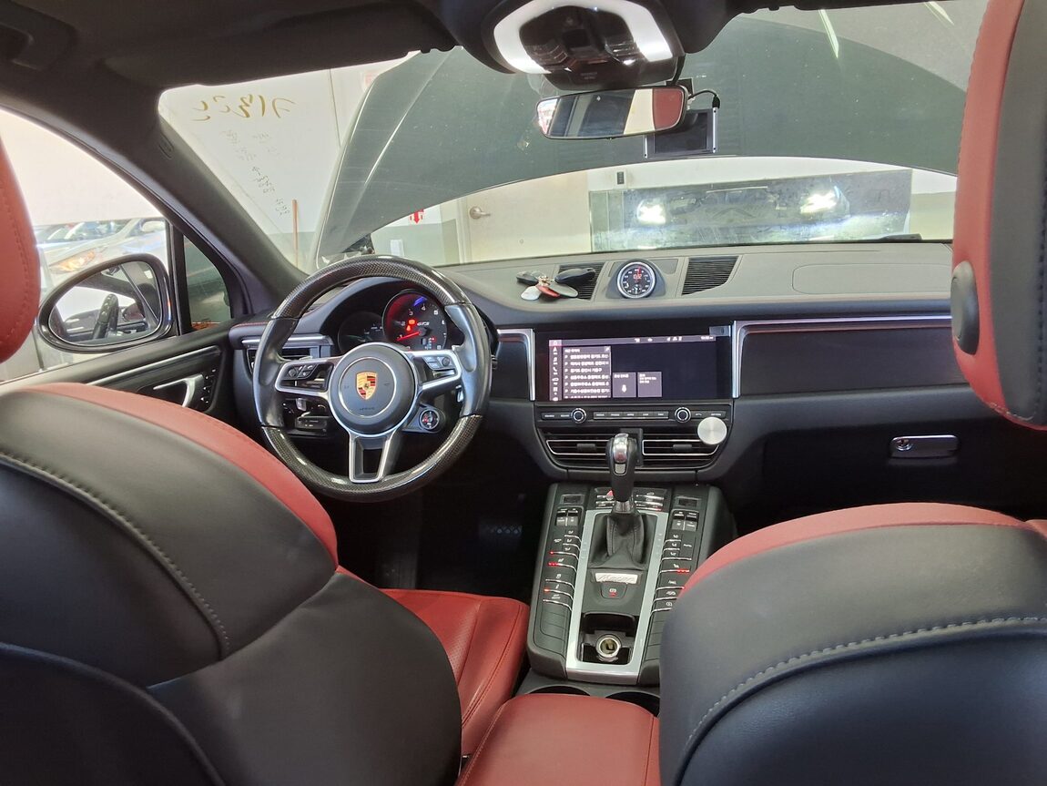 PORSCHE MACAN 2.9 GTS 2021 - zdjęcie 11