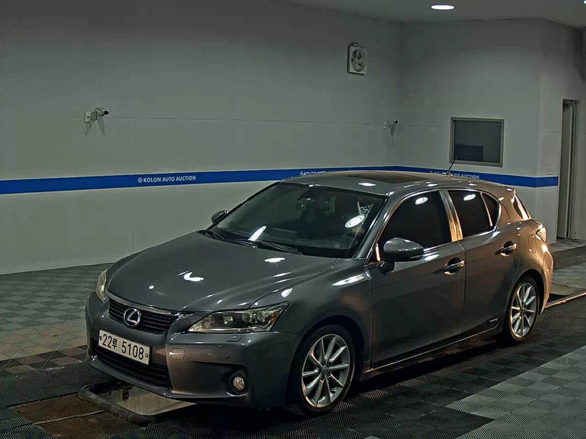 LEXUS CT 200h LUXURY 2012 - zdjęcie 2