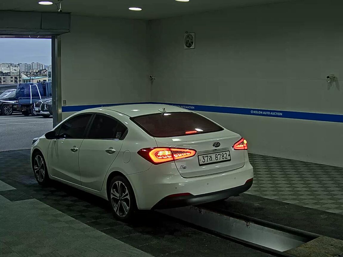 KIA K3 1.6 GDI PRESTIGE 2015 - zdjęcie 6