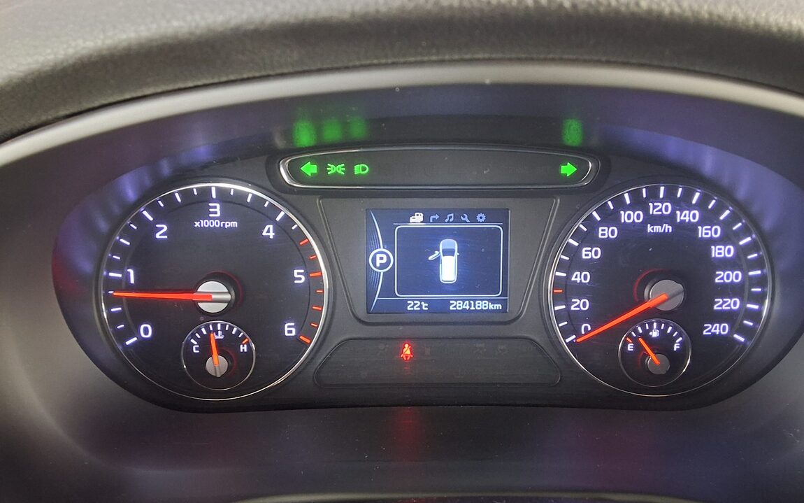 KIA ALL NEW SORENTO R2.0 2WD PRESTIGE 2016 - zdjęcie 9