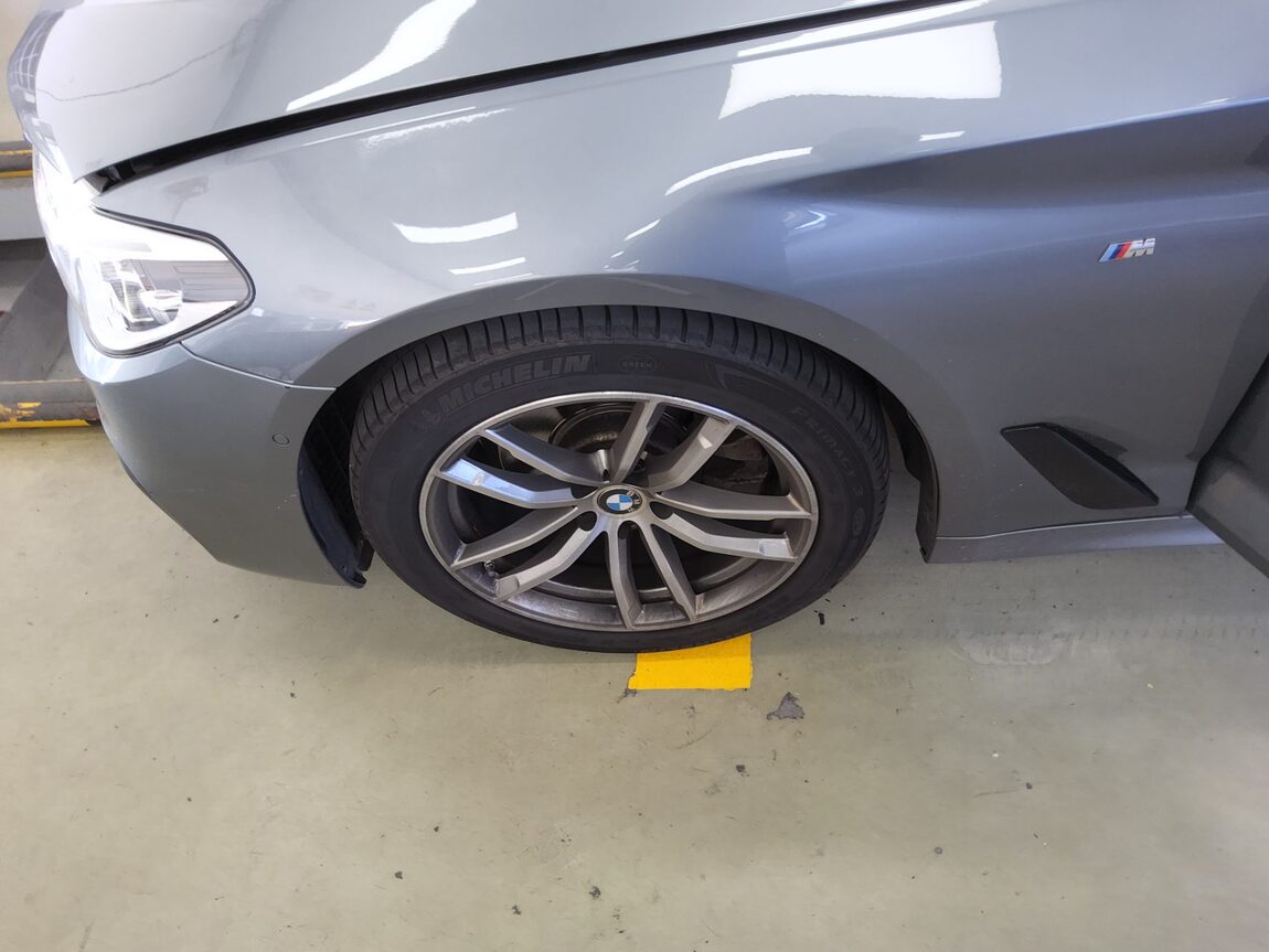 BMW 5 SERIES (7TH GEN) 520d M SPORT PACK PLUS 2017 - zdjęcie 22