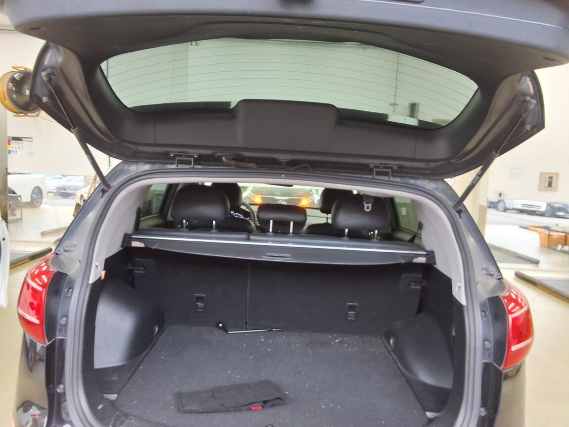 KIA SPORTAGE R DIESEL R2.0 2WD TLX LUXURY MODEL 2012 - zdjęcie 15