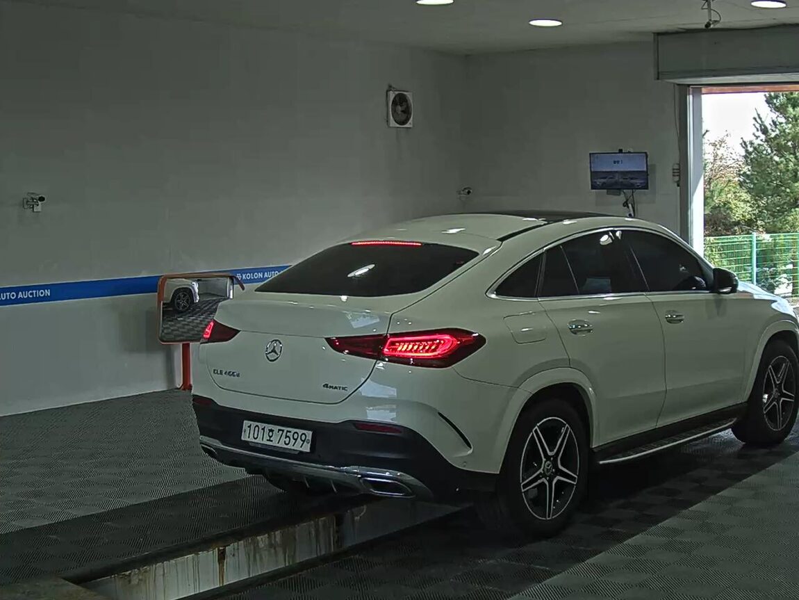 MERCEDES-BENZ GLE-CLASS (4TH GEN) GLE 400d 4MATIC COUPE 2020 - zdjęcie 5