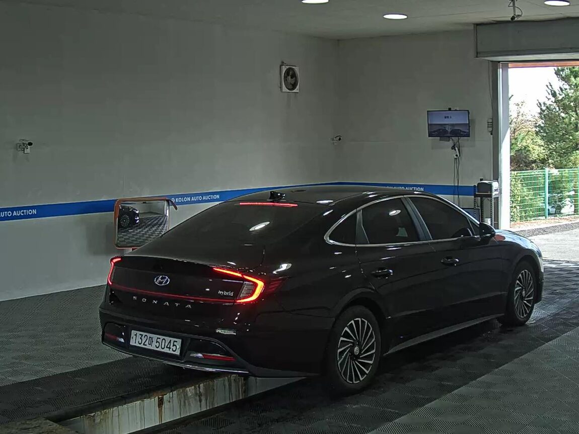 HYUNDAI SONATA (DN8) HYBRID 2.0 HEV PREMIUM PLUS 2022 - zdjęcie 5