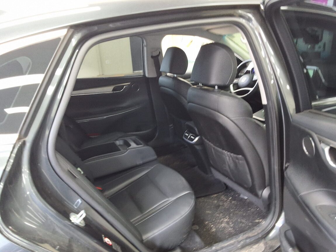 HYUNDAI THE NEW GRANDEUR IG HYBRID 2.4 HEV EXCLUSIVE 2022 - zdjęcie 14