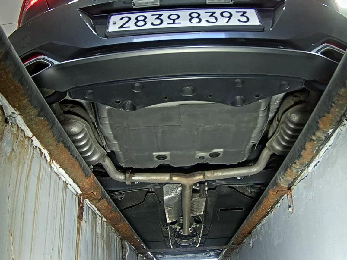 HYUNDAI THE NEW GRANDEUR IG HYBRID 2.4 HEV EXCLUSIVE 2022 - zdjęcie 8