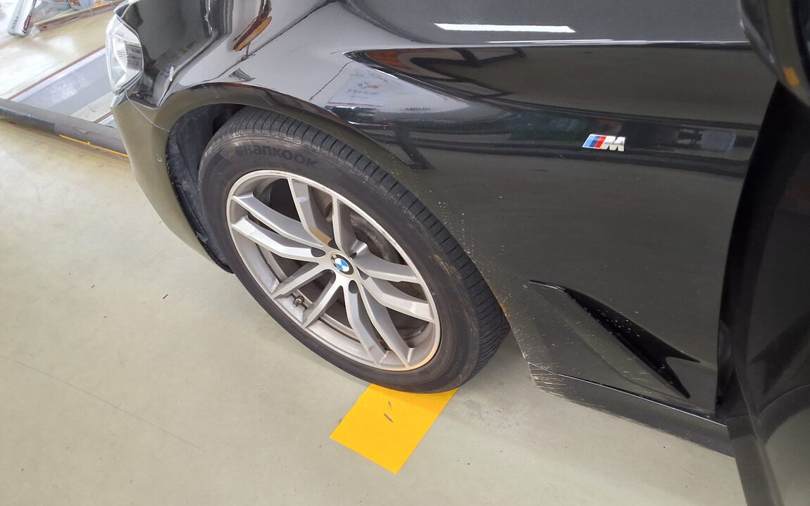 BMW 5 SERIES (7TH GEN) 520d M SPORT PACK PLUS 2017 - zdjęcie 26