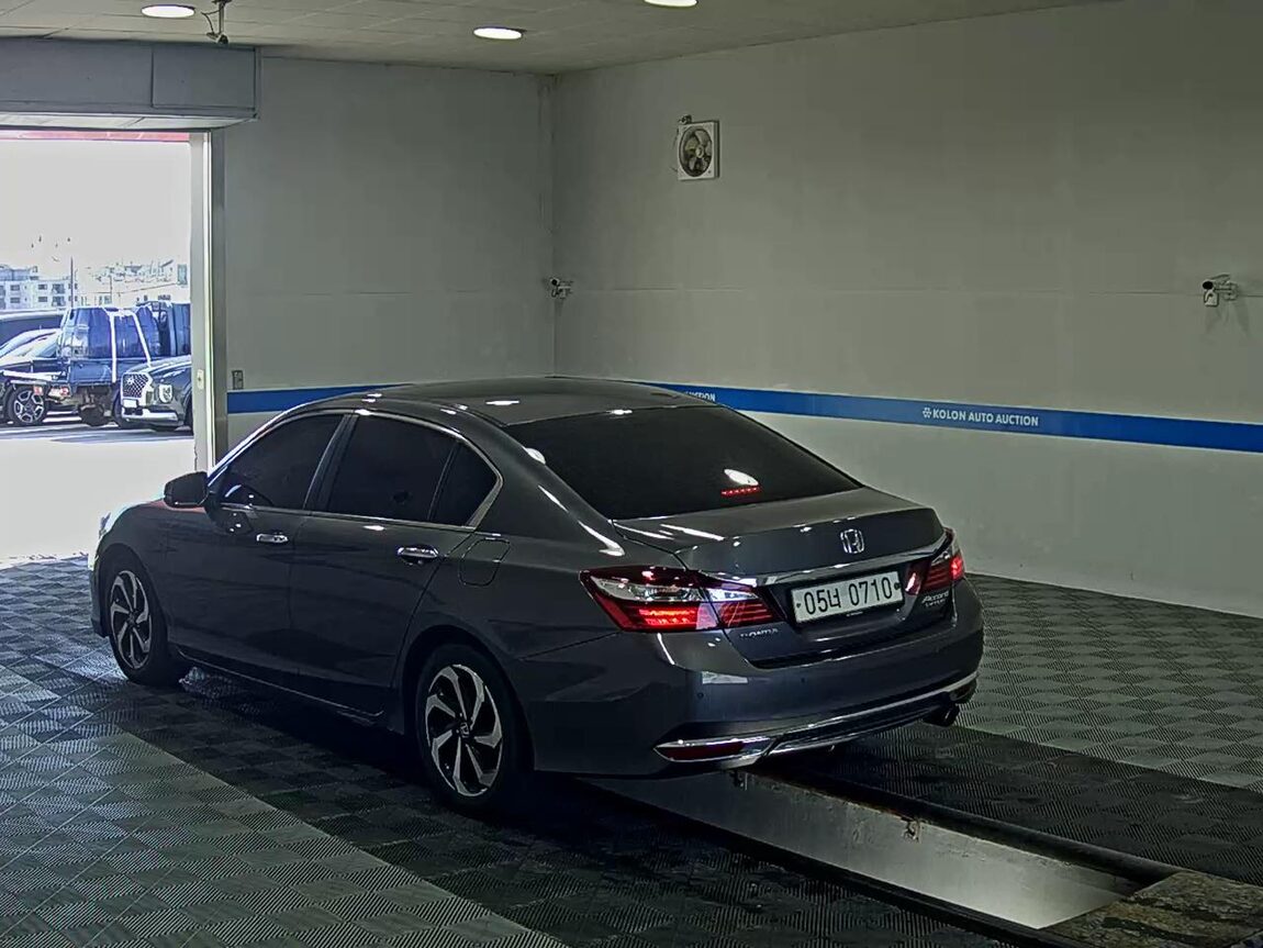 HONDA ACCORD (9TH GEN) 2.4 EX-L 2016 - zdjęcie 6