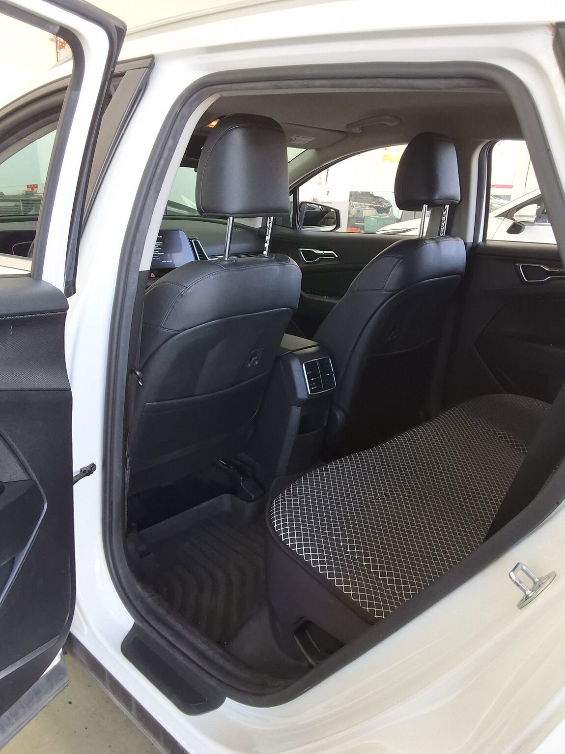 KIA THE ALL NEW SPORTAGE 2.0 LPG 2WD PRESTIGE 2023 - zdjęcie 12
