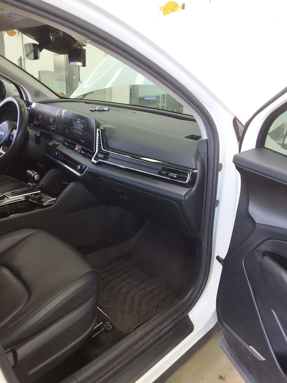 KIA THE ALL NEW SPORTAGE 2.0 LPG 2WD PRESTIGE 2023 - zdjęcie 14