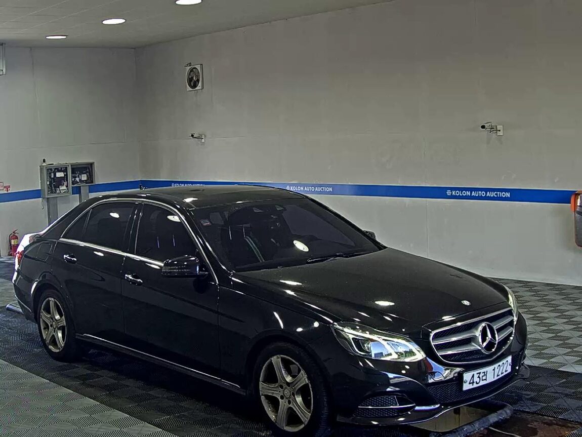 MERCEDES-BENZ E-CLASS (4TH GEN) E300 BLUETEC HYBRID 2014 - zdjęcie 3