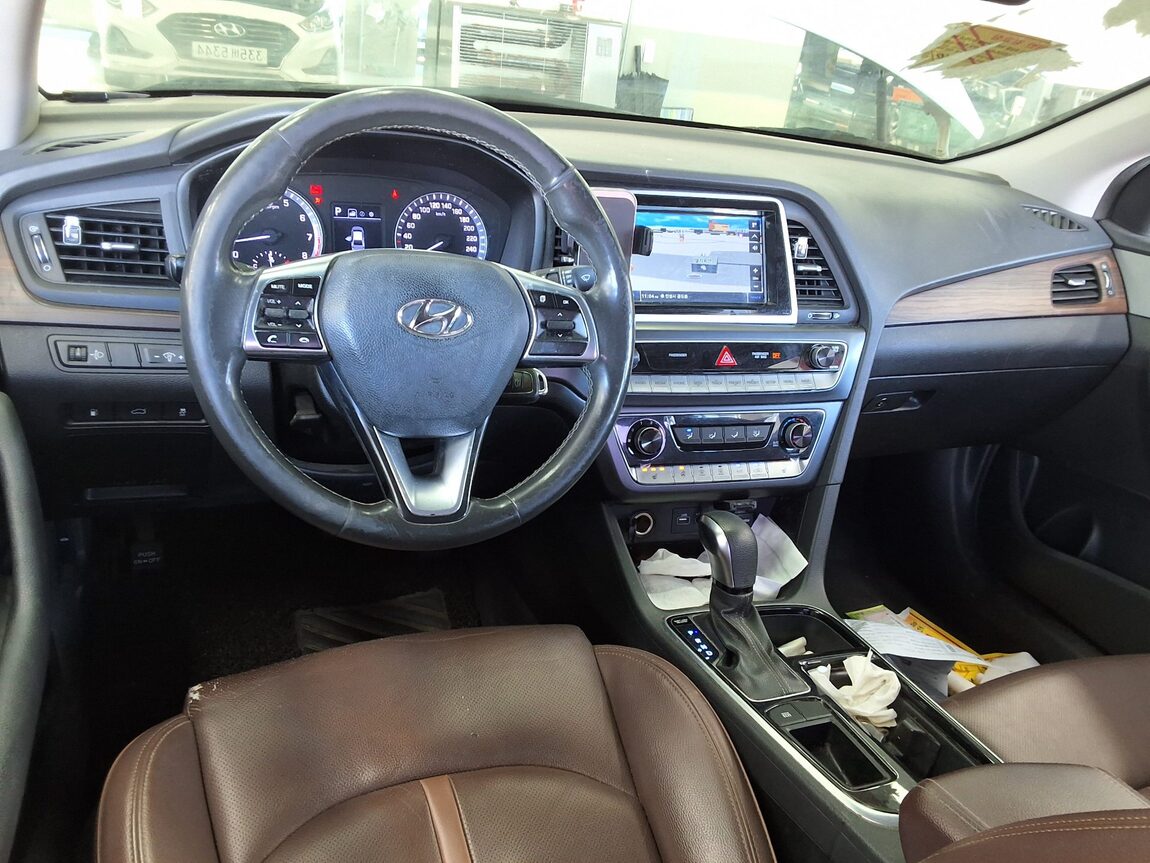 HYUNDAI LF SONATA NEW RISE LPi RENTAL CAR STYLE 2019 - zdjęcie 11