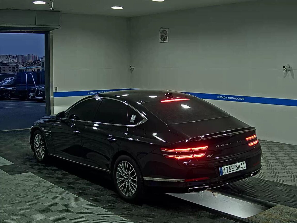 GENESIS THE ALL NEW G80 GASOLINE 2.5 2WD BASE MODEL 2022 - zdjęcie 6