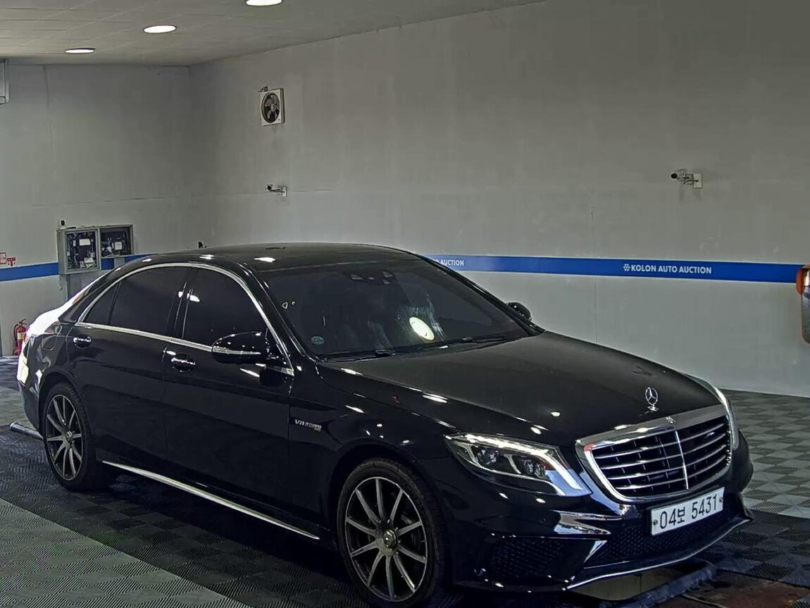 MERCEDES-BENZ S-CLASS (6TH GEN) S63L AMG 4MATIC 2016 - zdjęcie 3