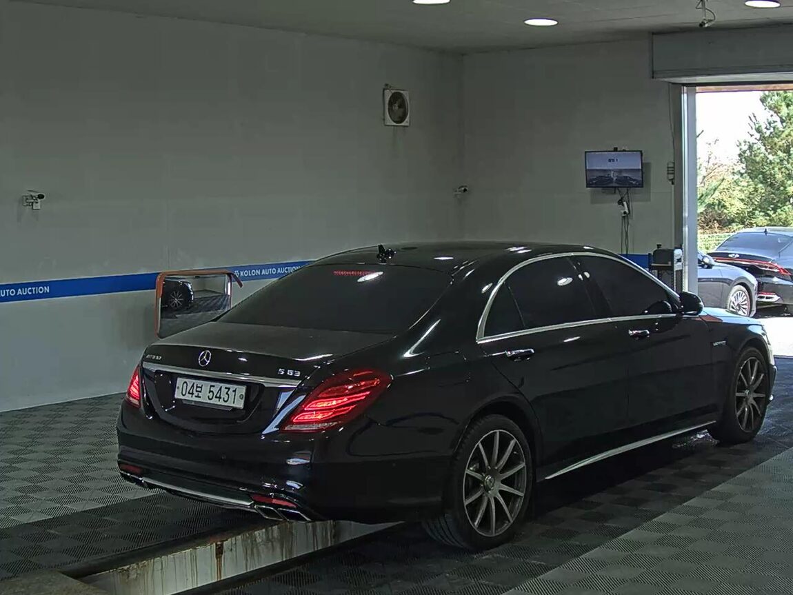MERCEDES-BENZ S-CLASS (6TH GEN) S63L AMG 4MATIC 2016 - zdjęcie 5
