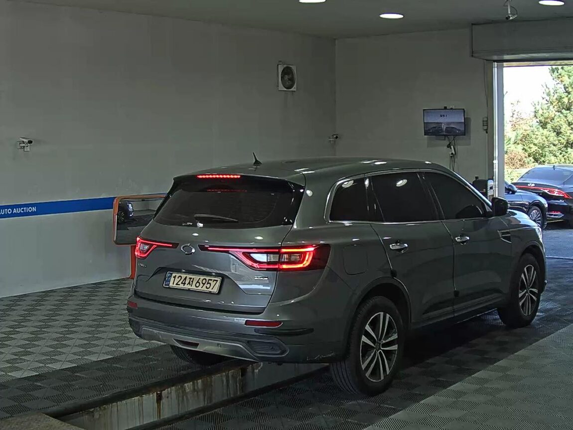 RENAULT (SAMSUNG) NEW QM6 2.0 LPe LE 2021 - zdjęcie 5