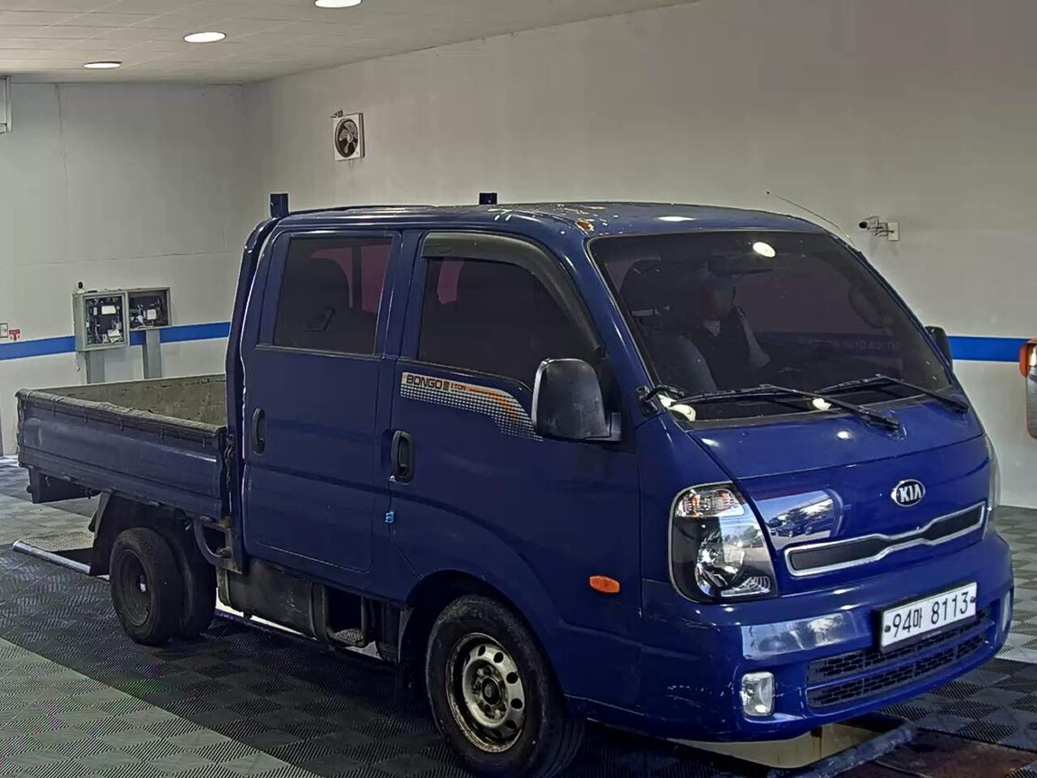 KIA BONGO III CARGO CRDi DOUBLE CAB EXTRA LONG WHEELBASE 2016 - zdjęcie 3