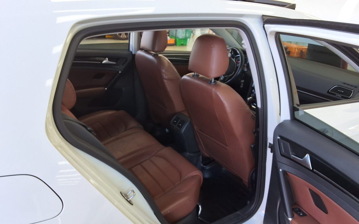 VOLKSWAGEN GOLF (7TH GEN) 2.0 TDI 2015 - zdjęcie 13