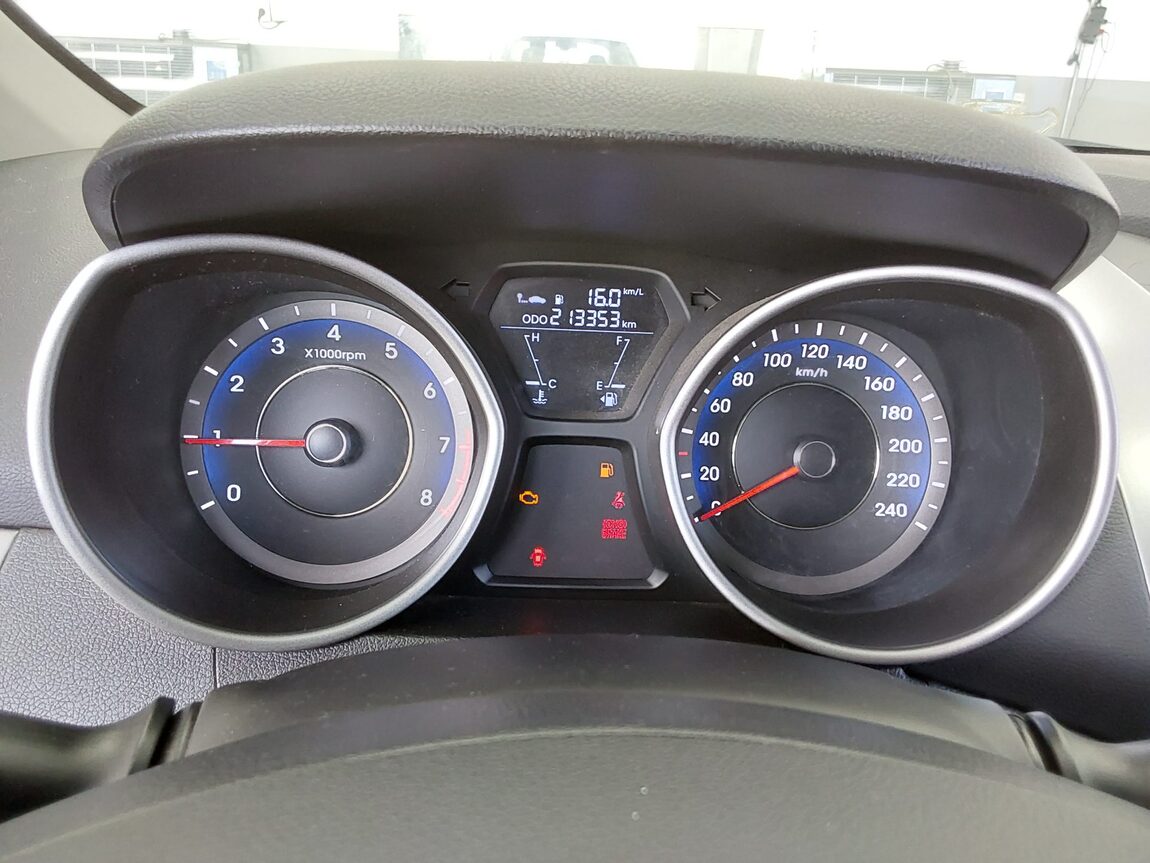HYUNDAI AVANTE MD M16 GDi LUXURY 2012 - zdjęcie 9