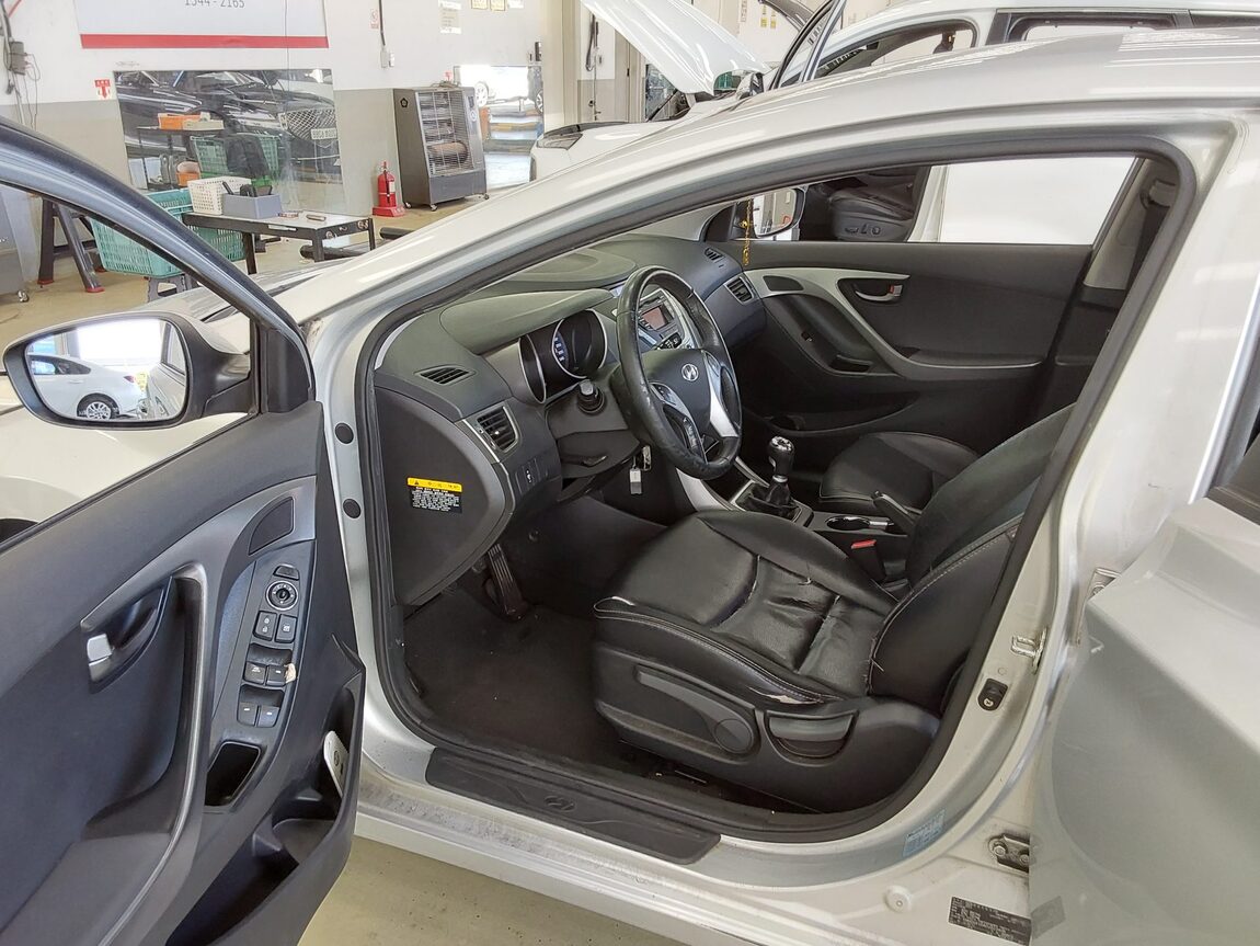 HYUNDAI AVANTE MD M16 GDi LUXURY 2012 - zdjęcie 10