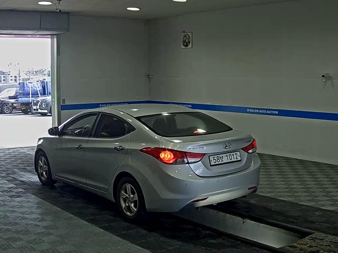 HYUNDAI AVANTE MD M16 GDi LUXURY 2012 - zdjęcie 6