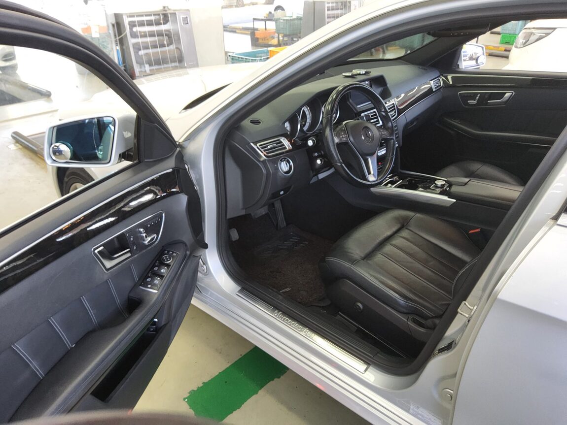 MERCEDES-BENZ E-CLASS (4TH GEN) E250 CDI 4MATIC 2014 - zdjęcie 10