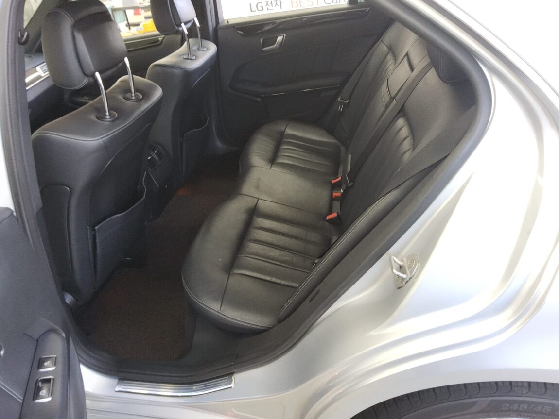 MERCEDES-BENZ E-CLASS (4TH GEN) E250 CDI 4MATIC 2014 - zdjęcie 12