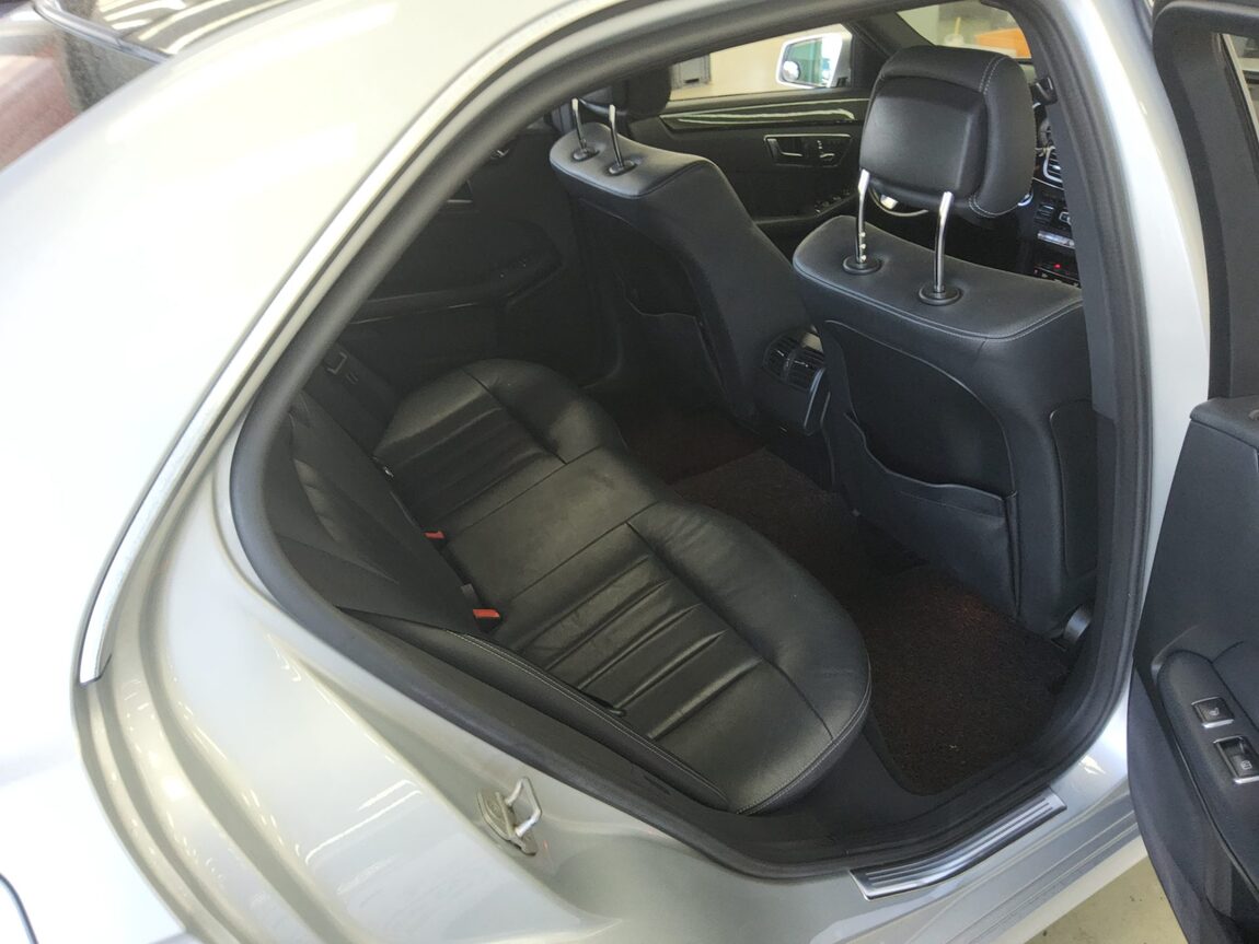 MERCEDES-BENZ E-CLASS (4TH GEN) E250 CDI 4MATIC 2014 - zdjęcie 13