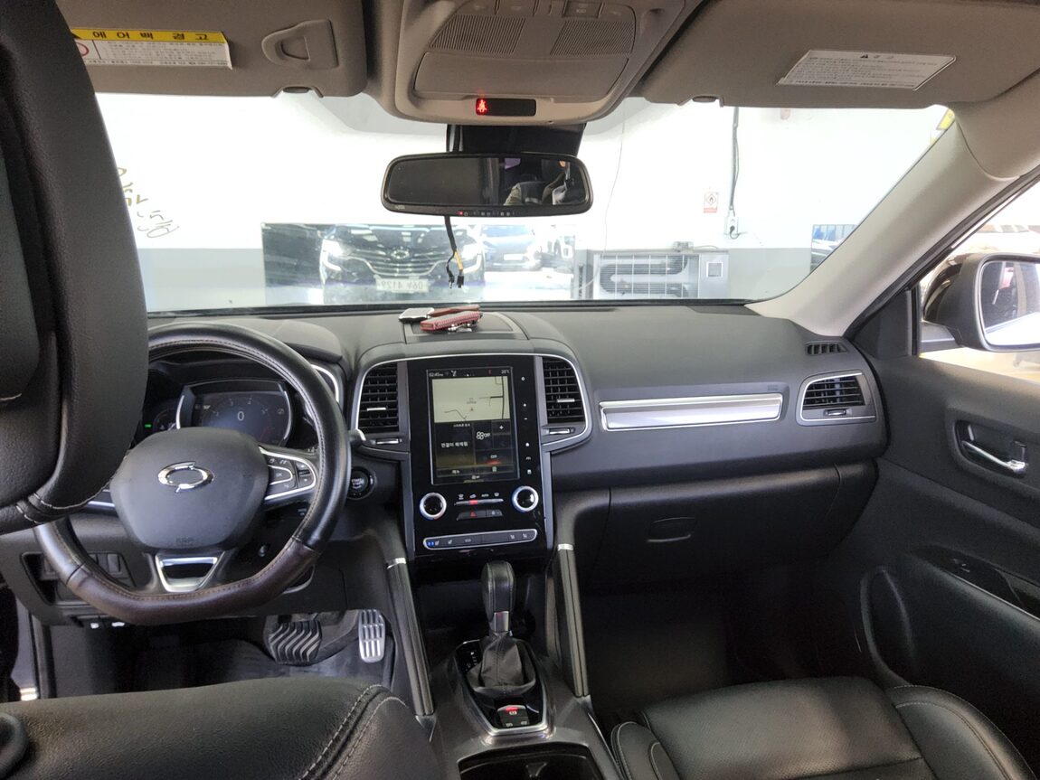RENAULT (SAMSUNG) QM6 2.0 GDe 2WD RE 2018 - zdjęcie 11