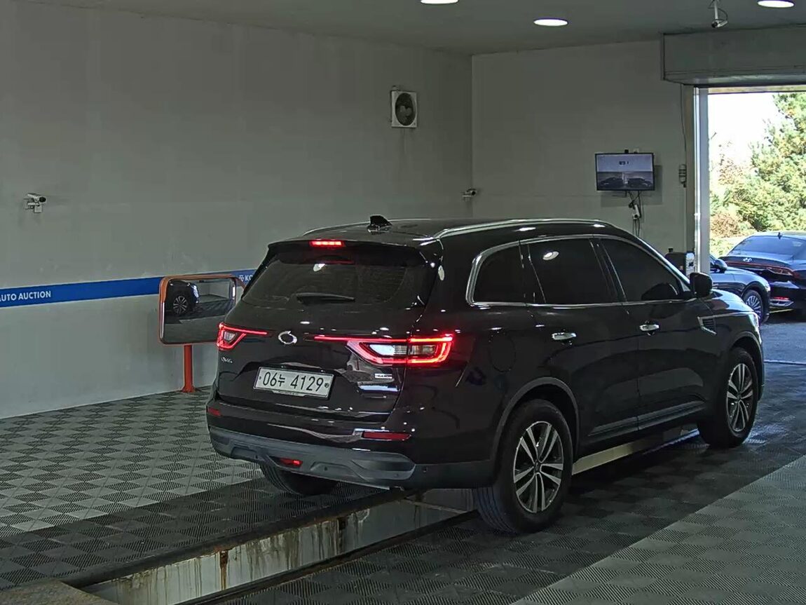 RENAULT (SAMSUNG) QM6 2.0 GDe 2WD RE 2018 - zdjęcie 5